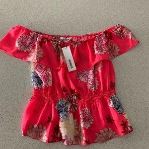 BB Dakota blouse NWT